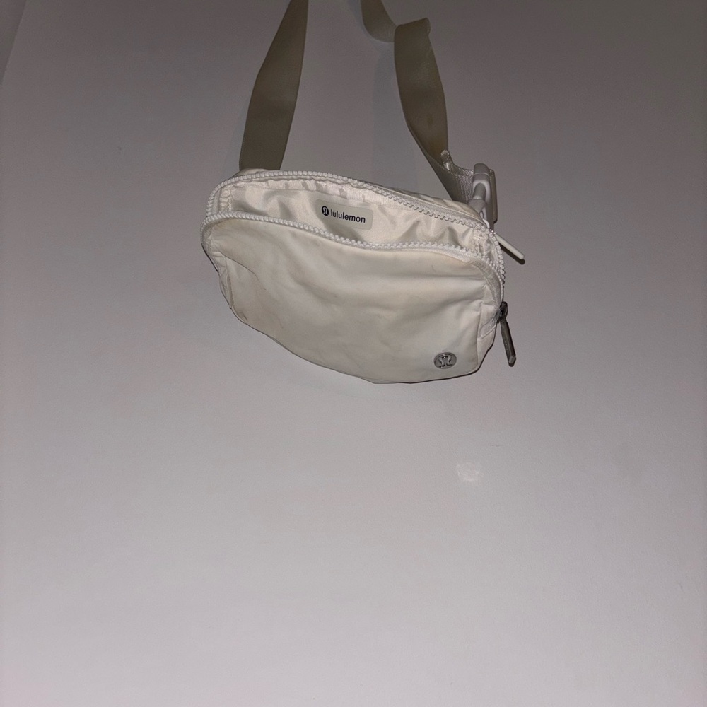 lululemon belt Bag